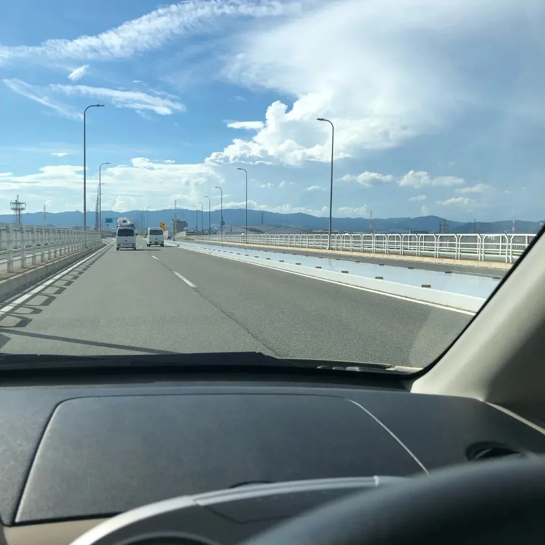 「真夏の空、日本の夏」🌻😊